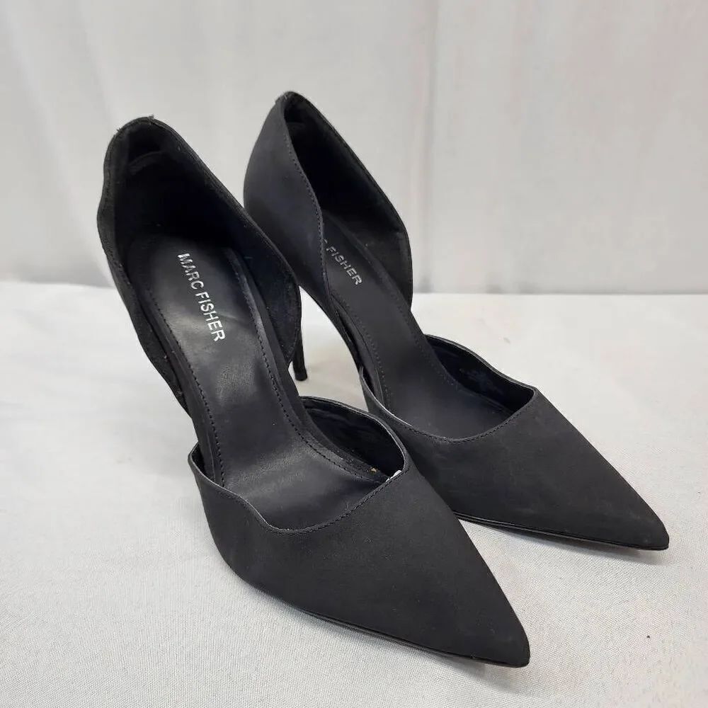 Marc Fisher Carline 3 Pump Women's 10 Black  Pointed Toe Pump Heels